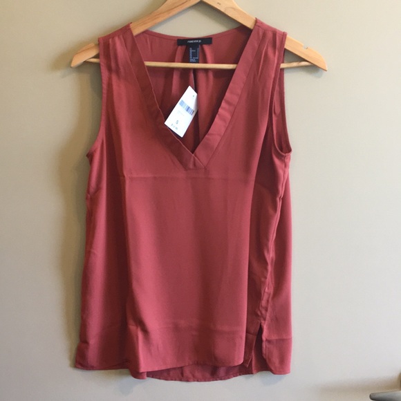 Forever 21 Tops - 3/$10 NWT Forever 21 Rust Color Woven Tank Top